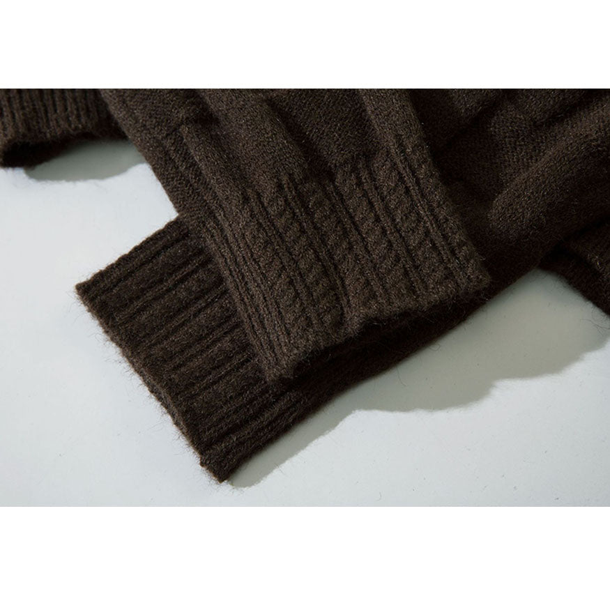 Kurz geschnittener Pullover mit Taillenausschnitt