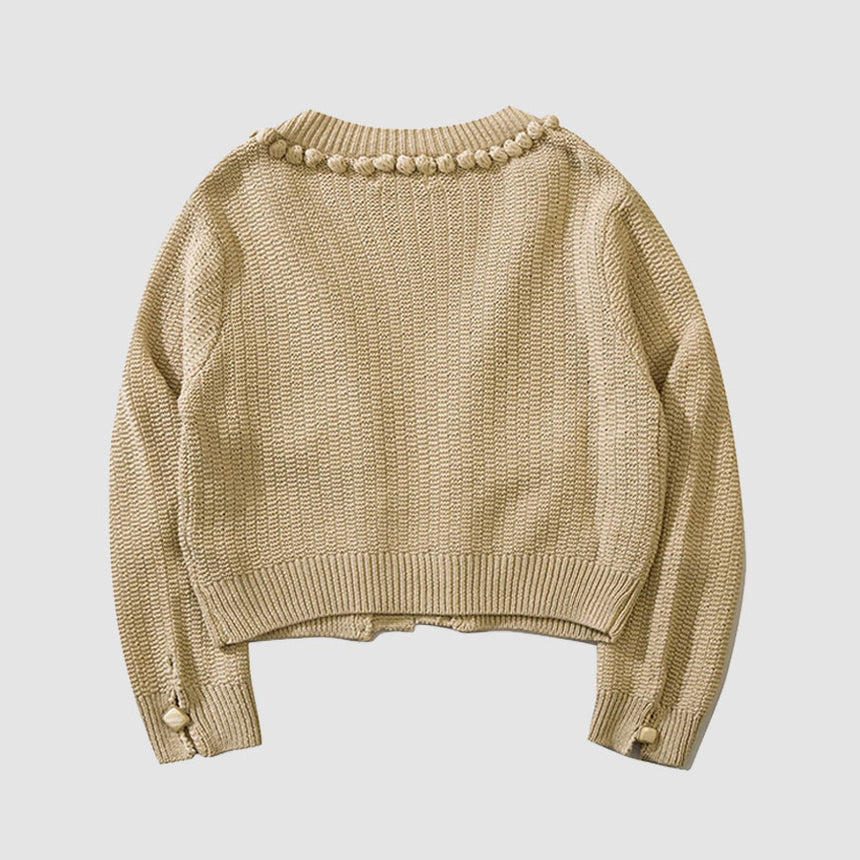 Kurzer Cardigan mit Knopfdekor und Pom-Pom