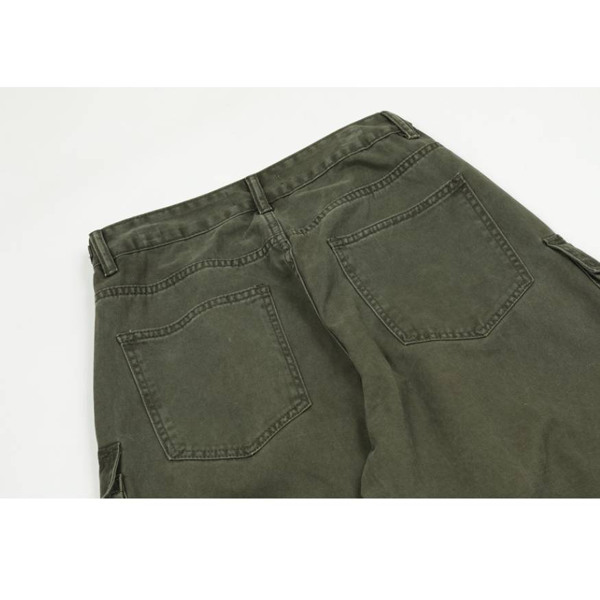Pantalones cargo con bolsillos de parche tridimensionales