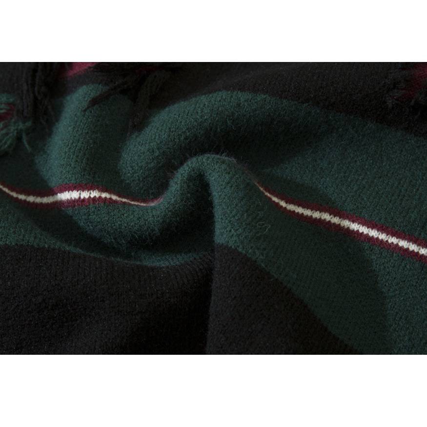 Vintage Pullover mit zerrissenem Streifenmuster